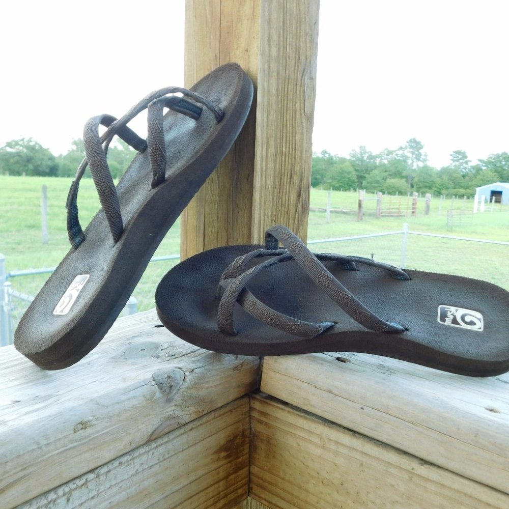 TEVA MUSH Brown Sandals Size W9